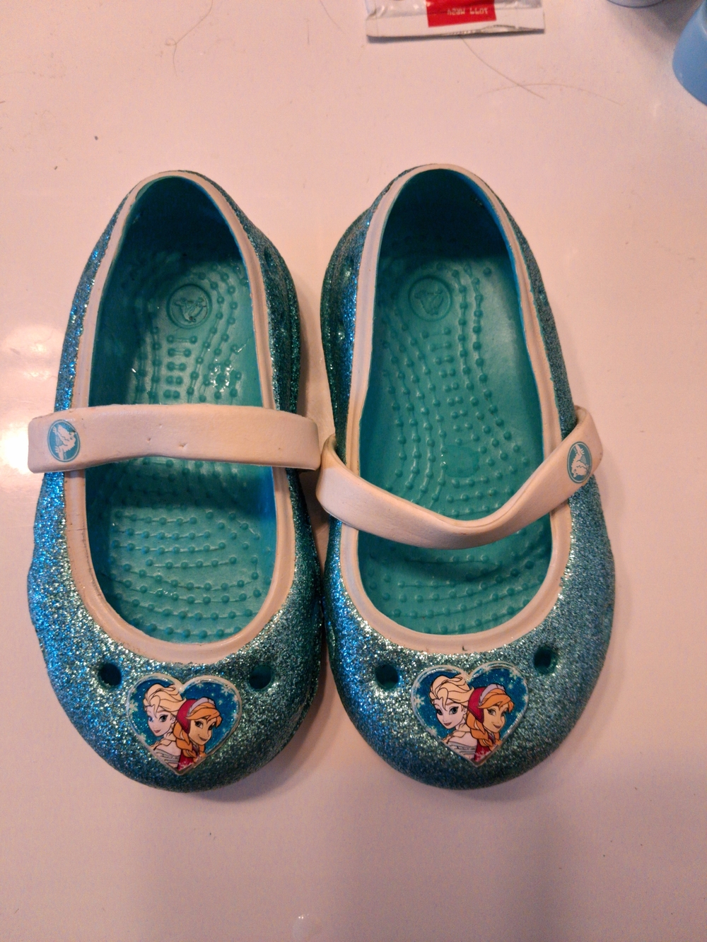 Crocs Keeley Disney Frozen Glitter Mary Jane Flats Size 5 Aqua Blue